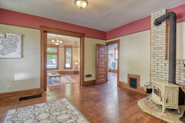 802 E Indiana Ave, Spokane, WA 99207