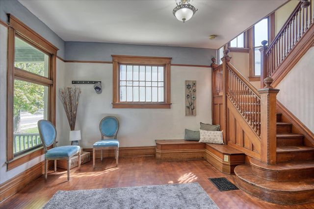 802 E Indiana Ave, Spokane, WA 99207