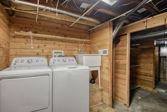 802 E Indiana Ave, Spokane, WA 99207