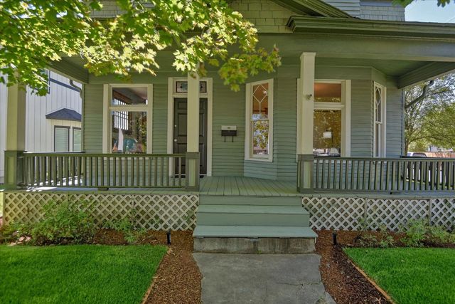 802 E Indiana Ave, Spokane, WA 99207