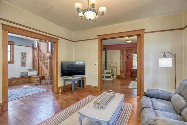 802 E Indiana Ave, Spokane, WA 99207