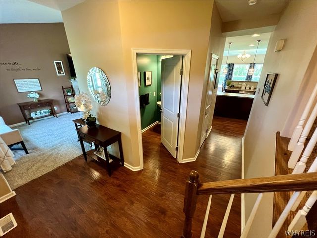 11 Airmont Drive, Orchard Park, NY 14127