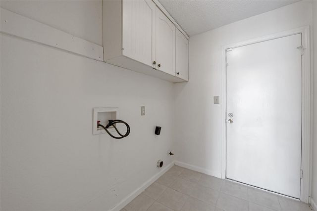 807 Seacliff Drive, Houston, TX 77062