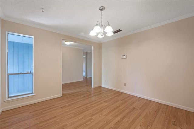 807 Seacliff Drive, Houston, TX 77062