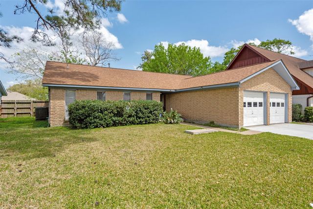807 Seacliff Drive, Houston, TX 77062