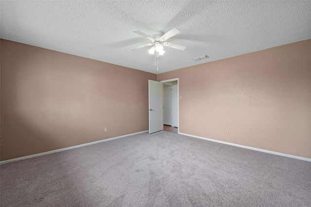 807 Seacliff Drive, Houston, TX 77062