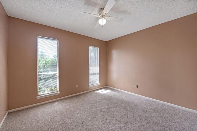 807 Seacliff Drive, Houston, TX 77062