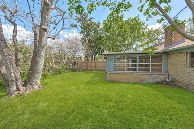 807 Seacliff Drive, Houston, TX 77062