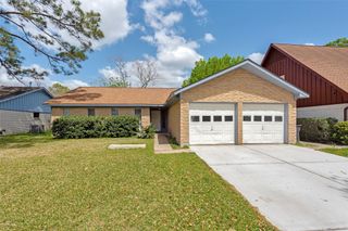 807 Seacliff Drive, Houston, TX 77062