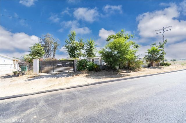 32675 Asbury Street, Winchester, CA 92596