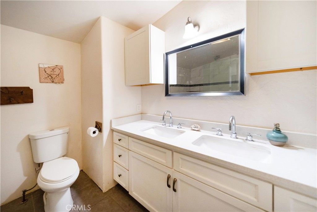 Image 29 of property listing at 32675 Asbury Street, Winchester, CA 92596