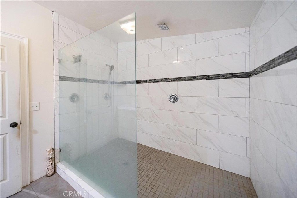 Image 31 of property listing at 32675 Asbury Street, Winchester, CA 92596