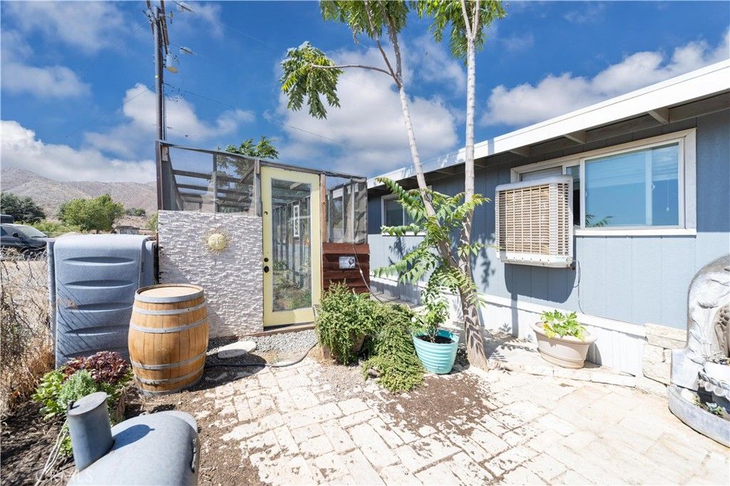 Image 34 of property listing at 32675 Asbury Street, Winchester, CA 92596
