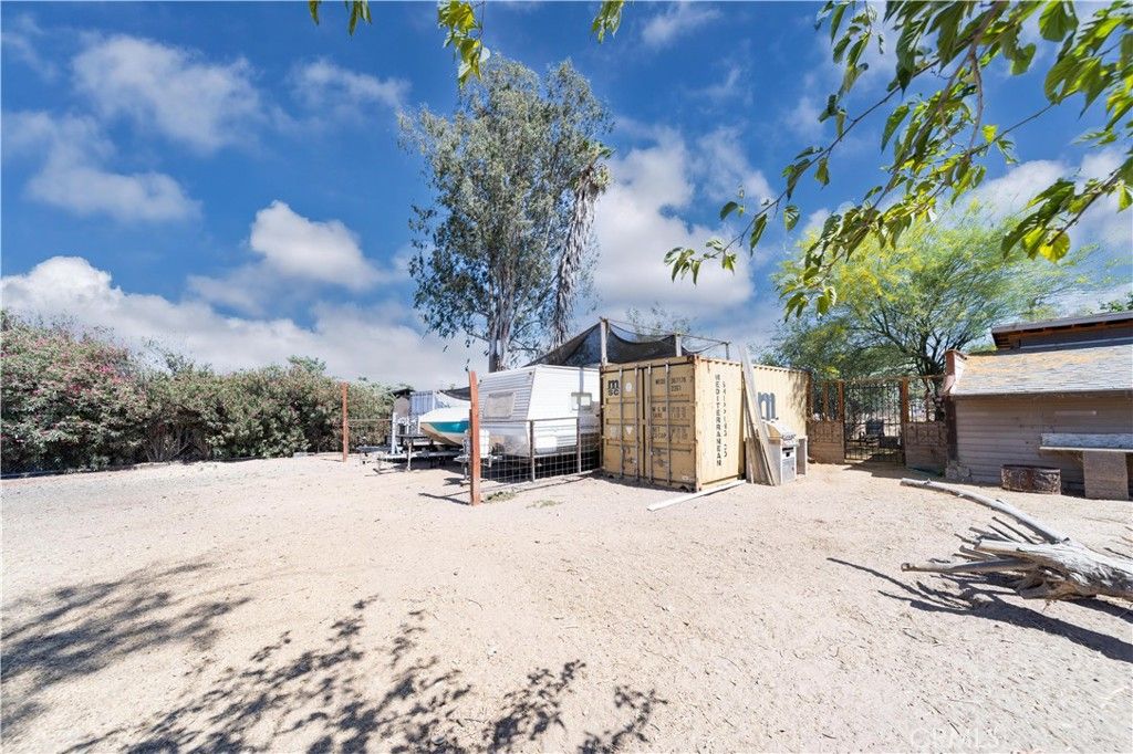 Image 42 of property listing at 32675 Asbury Street, Winchester, CA 92596