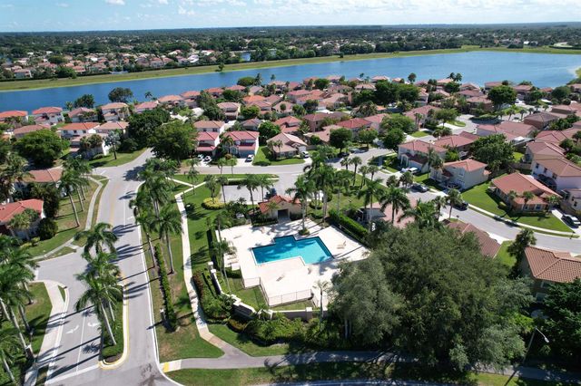 10651 Buttonwood Lake Drive, Boca Raton, FL 33498