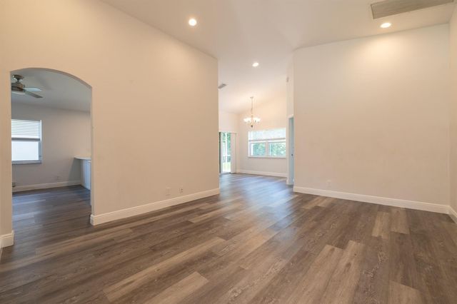 10651 Buttonwood Lake Drive, Boca Raton, FL 33498