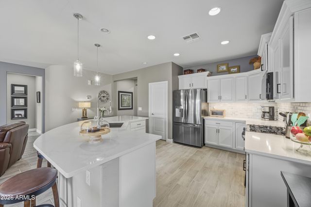 6543 W RUSHMORE Way, Florence, AZ 85132