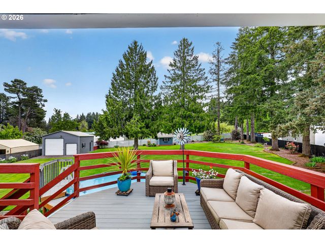 20821 Se LANSING Ln, Damascus, OR 97089