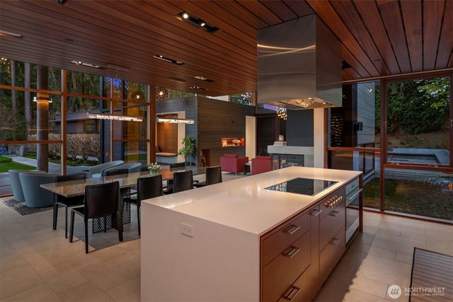 4445 140th Avenue NE, Bellevue, WA 98005