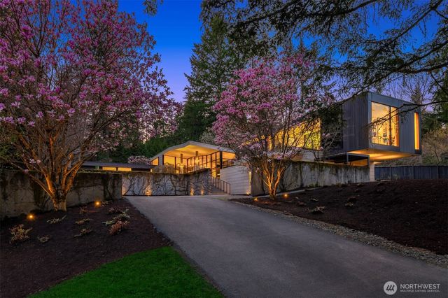 4445 140th Avenue NE, Bellevue, WA 98005