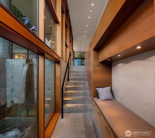 4445 140th Avenue NE, Bellevue, WA 98005