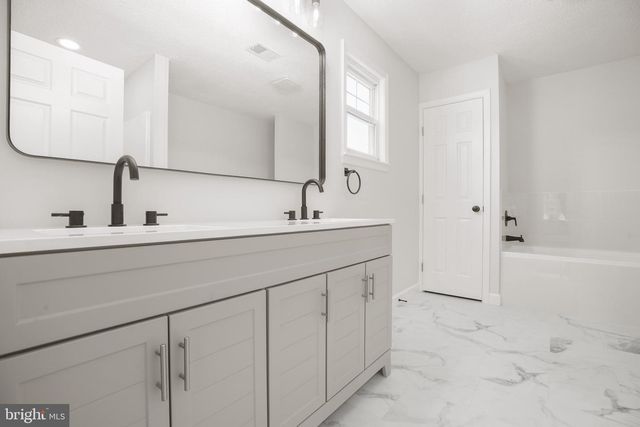 12469 PAIGE RD, Woodford, VA 22580