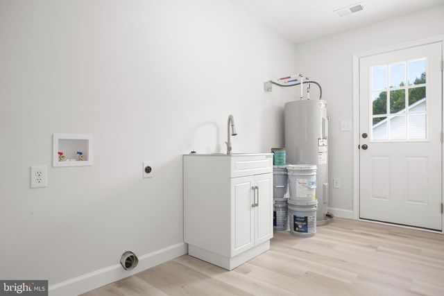 12469 PAIGE RD, Woodford, VA 22580