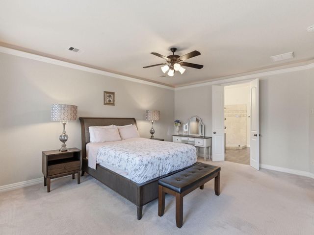 2710 King Point View Lane, Spring, TX 77388