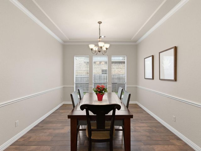 2710 King Point View Lane, Spring, TX 77388