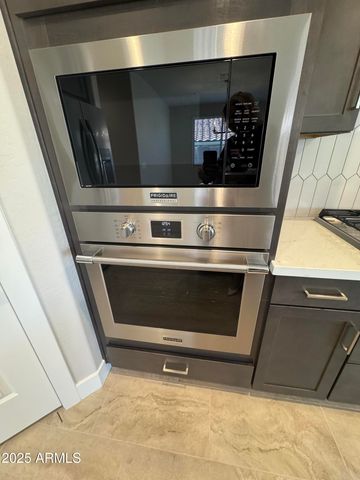 32017 N 117th Drive, Peoria, AZ 85383