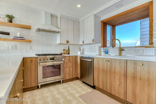 113 Central Avenue 2, Ocean Grove, NJ 07756