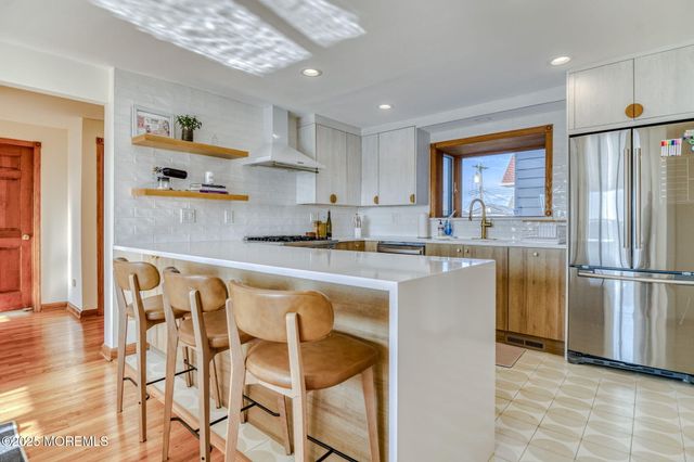 113 Central Avenue 2, Ocean Grove, NJ 07756