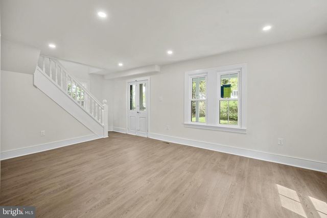 2090 DURHAM RD, Doylestown, PA 18902