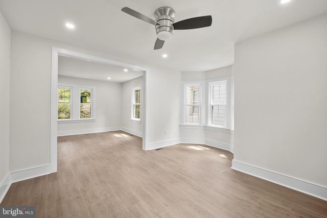 2090 DURHAM RD, Doylestown, PA 18902
