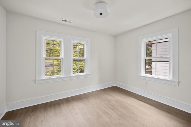 2090 DURHAM RD, Doylestown, PA 18902