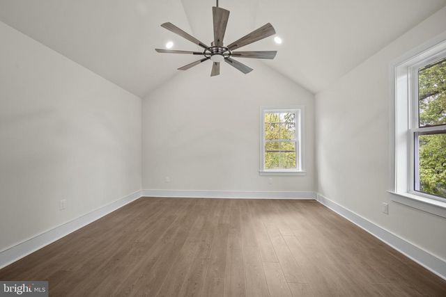 2090 DURHAM RD, Doylestown, PA 18902