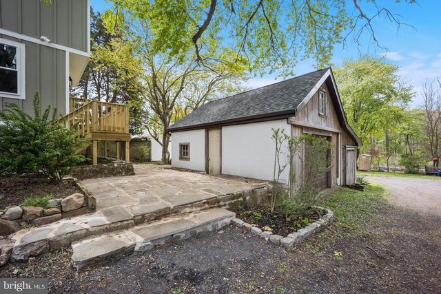2090 DURHAM RD, Doylestown, PA 18902