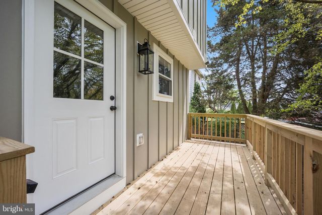 2090 DURHAM RD, Doylestown, PA 18902