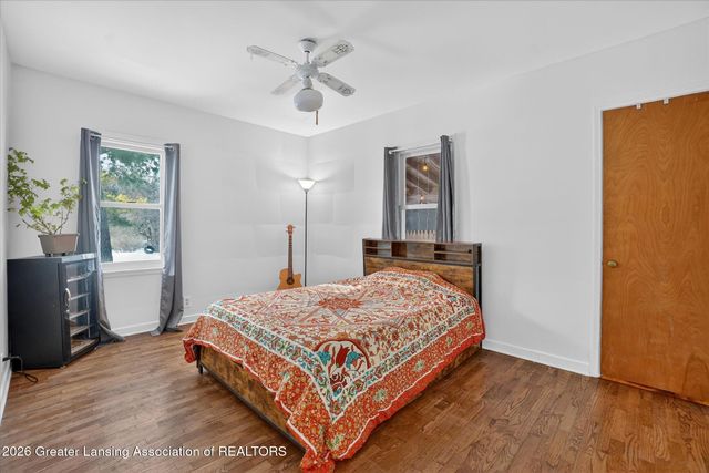 2540 E Round Lake Road, Dewitt, MI 48820