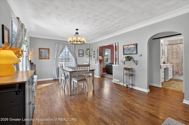 2540 E Round Lake Road, Dewitt, MI 48820