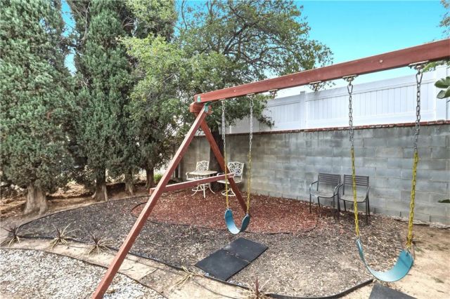 17811 Ludlow Street, Granada Hills, CA 91344
