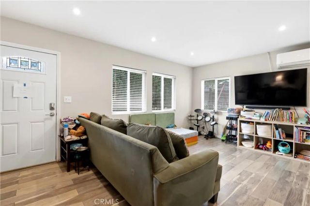 17811 Ludlow Street, Granada Hills, CA 91344