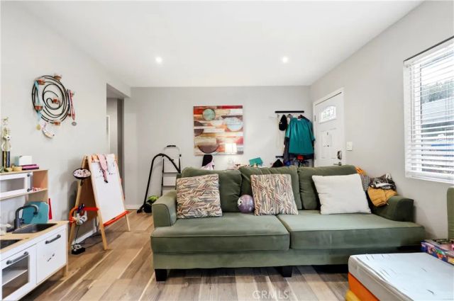 17811 Ludlow Street, Granada Hills, CA 91344