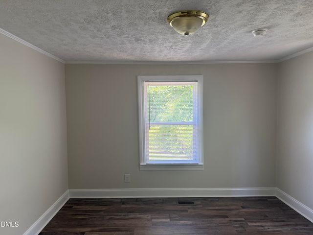 511 E Woodall Street, Smithfield, NC 27577