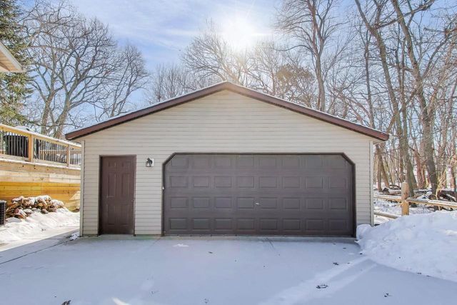 2403 Quiet LANE, Delavan, WI 53115