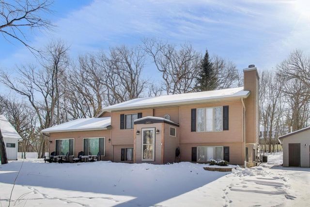 2403 Quiet LANE, Delavan, WI 53115