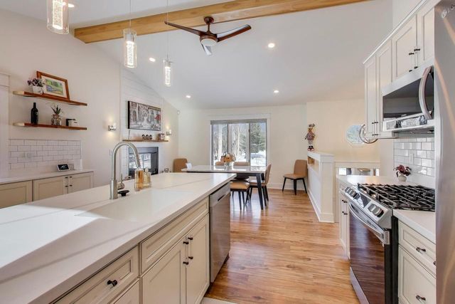 2403 Quiet LANE, Delavan, WI 53115