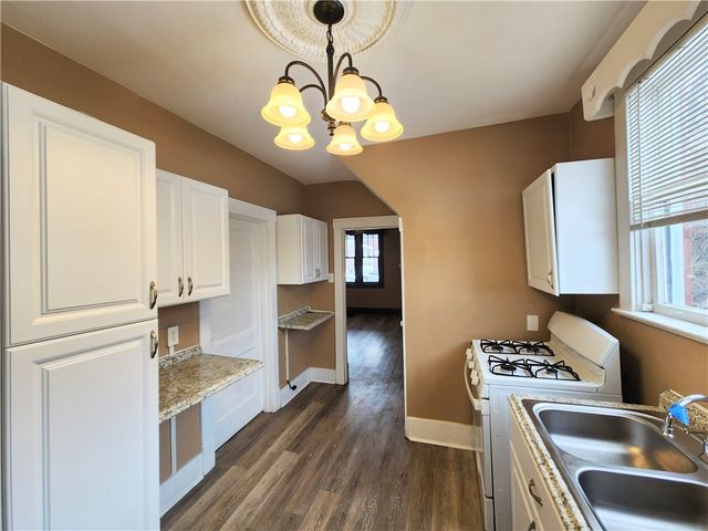 428 Glenn St, Clairton, PA 15025