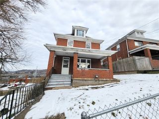 428 Glenn St, Clairton, PA 15025