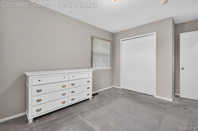 43598 W Arbor Way Drive 114, Canton Charter Township, MI 48188